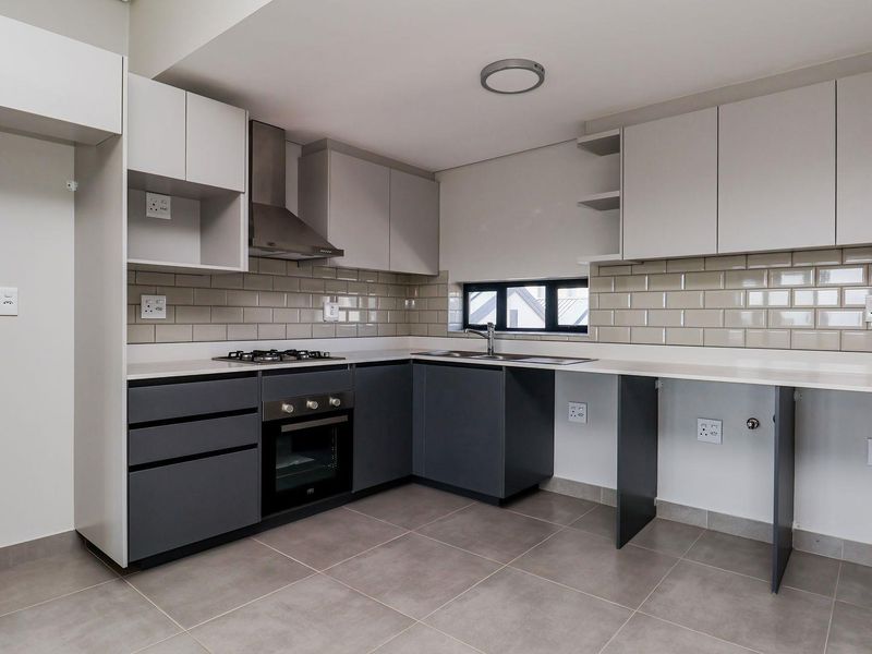 Discover your peaceful retreat at Hartland estate - Photo 5