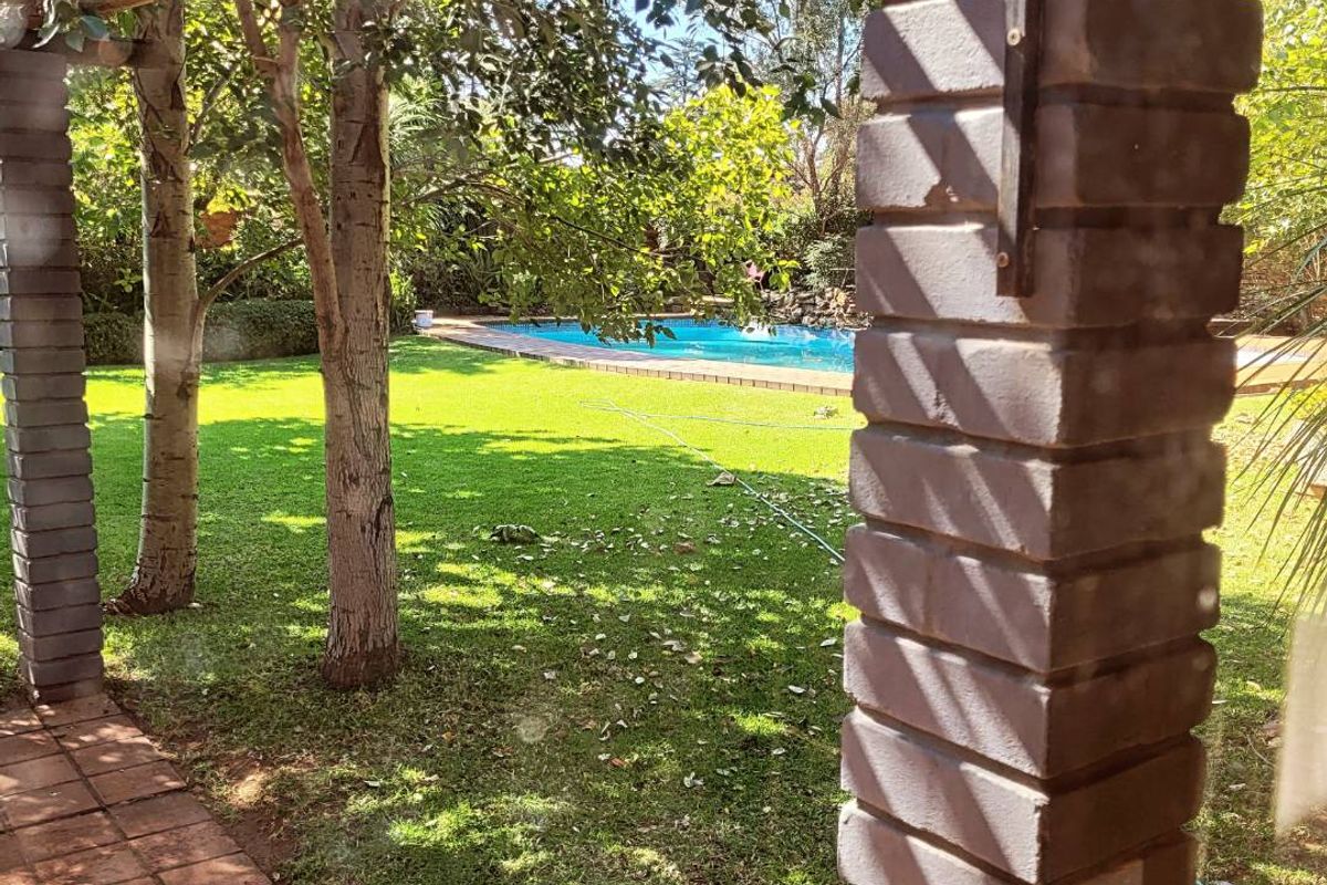 4 Bedroom House For Sale in Vanderbijlpark SW1 - Photo 5