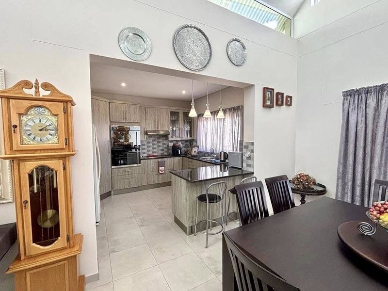 3 Bedroom House To Let in Elisenheim - Photo 5