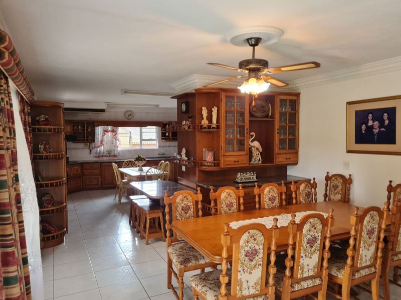 5 bedrooms House in ST LUCIA - Photo 10