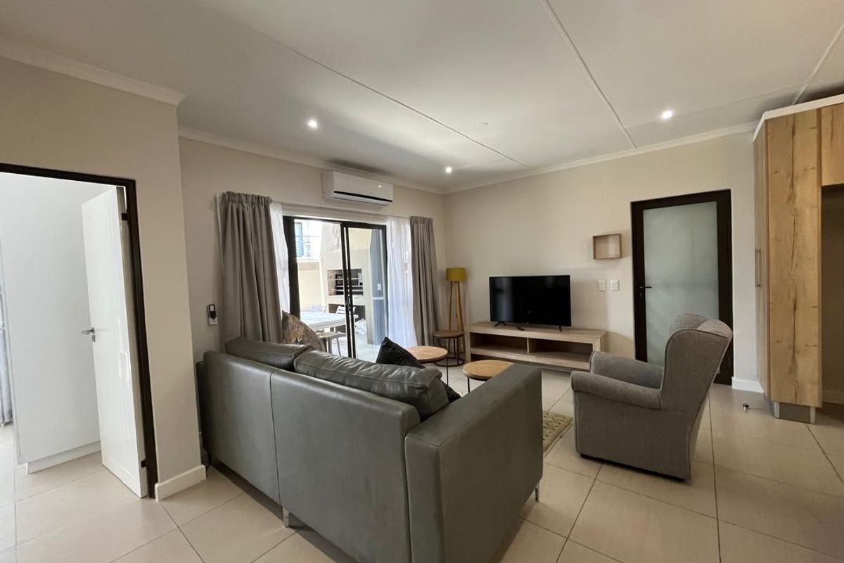 Modern Furnished Apartment 2 bedrooms, 2 bathrooms Windhoek Central - Photo 3