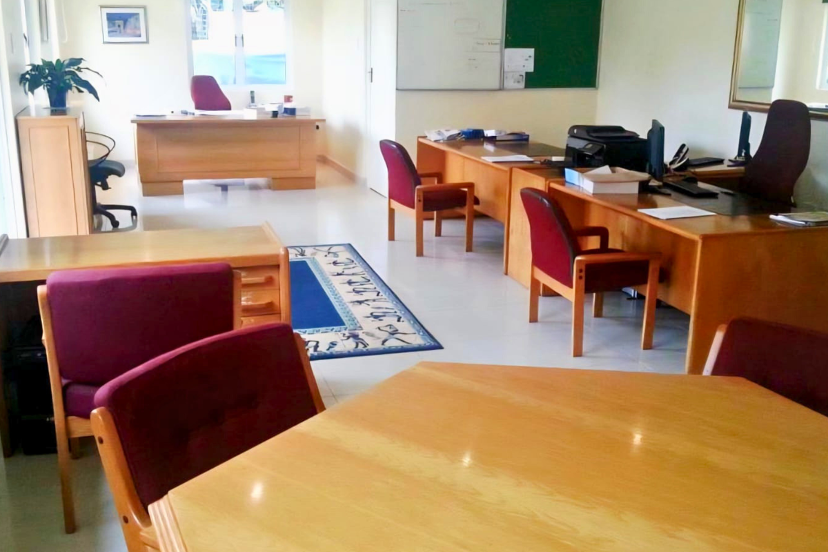 Standalone Office to Let in Durban North - Photo 2