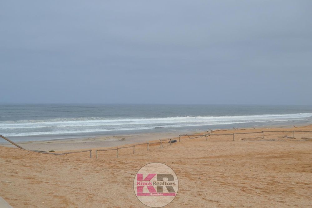 #KieckRealtors, #HentiesBay