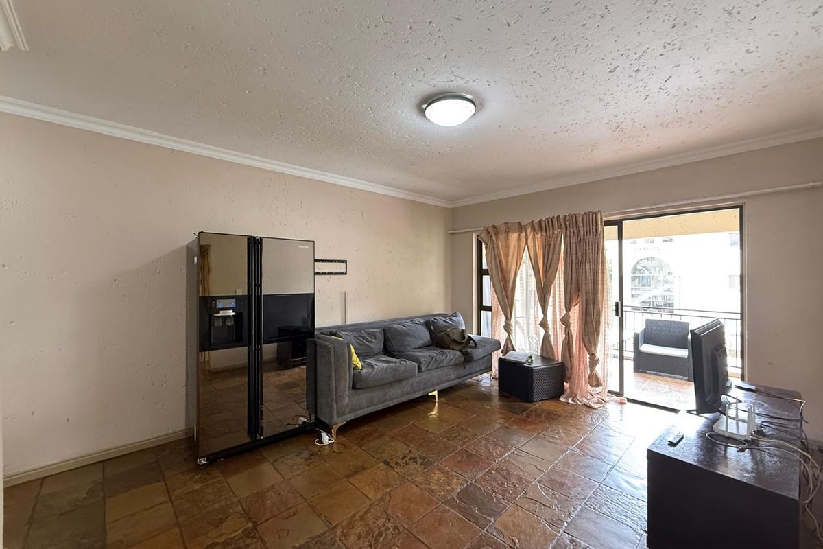 Where Space, Security & Location Come Together - Photo 3