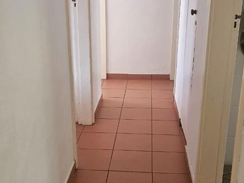 The Ideal Fully Furnished Coastal Escape – Three-Bedroom Holiday Home in Port Edward - Photo 8