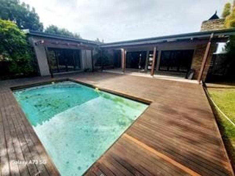 House for Rental in Palm Lakes Estate - Photo 2