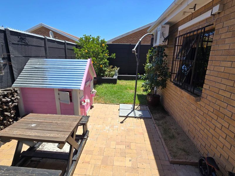 Facebrick Gem in Sought-After Brackenfell South - Photo 4
