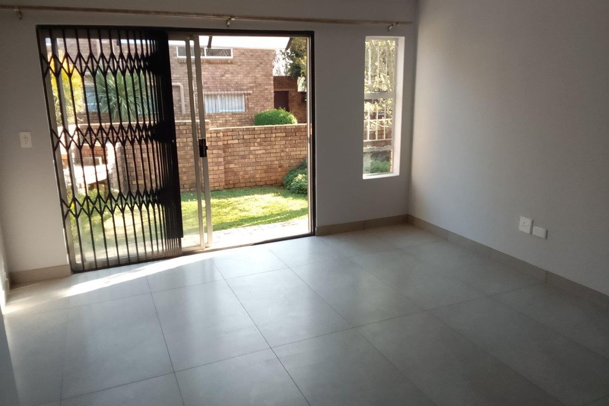 Your Perfect Home Awaits in Wilgeheuwel!  FOR RENT | R9 000 per Month - Photo 4
