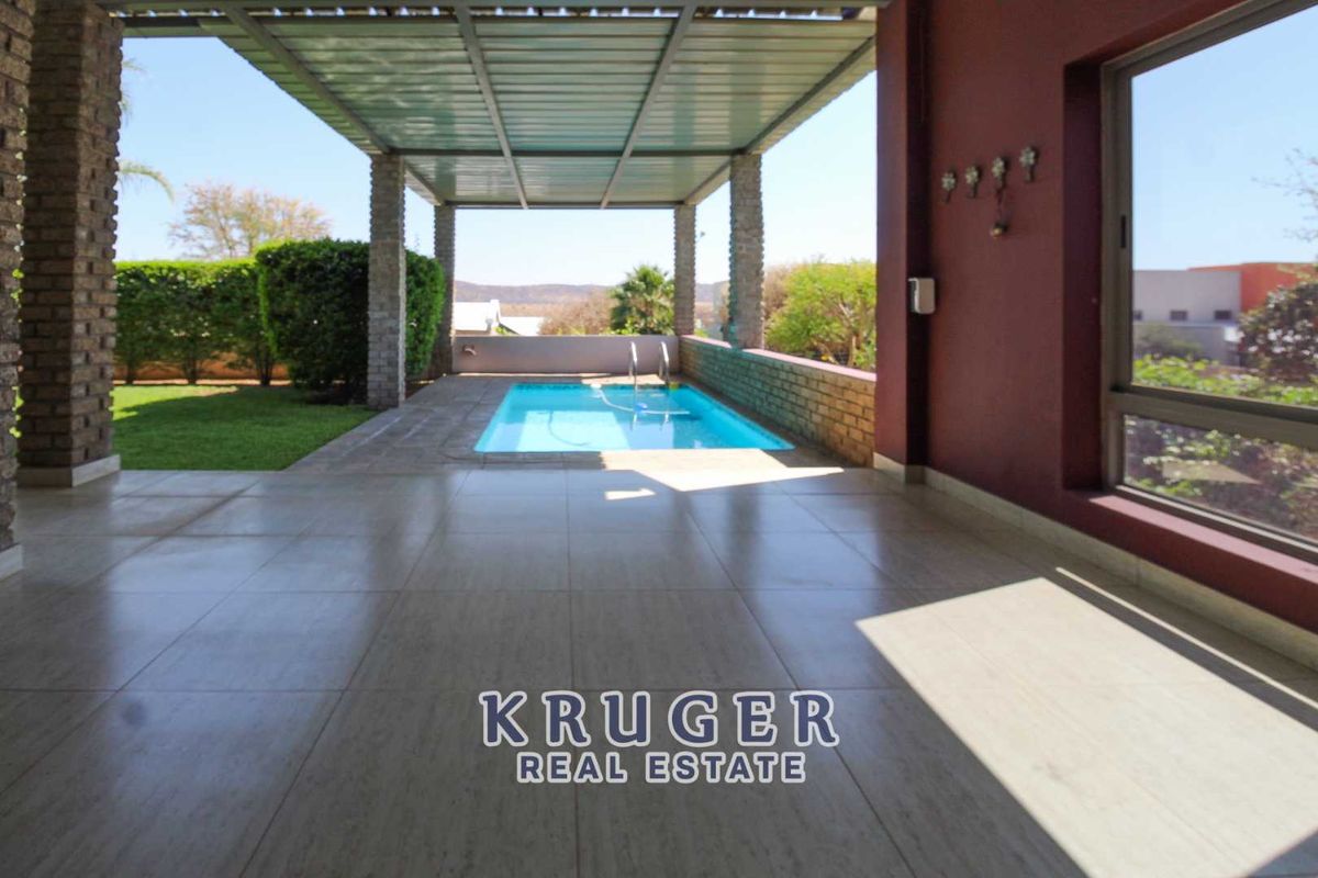 🏡 Exclusive Modern Home for Sale - Photo 4