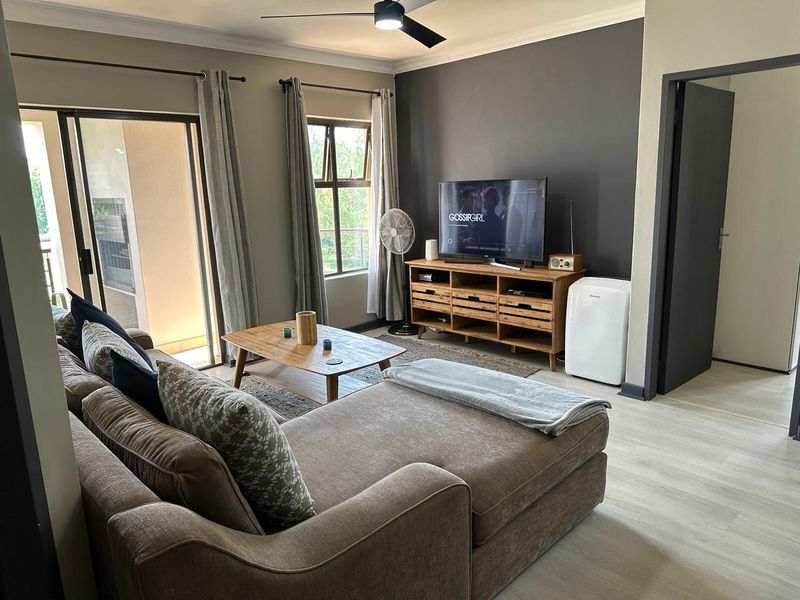 STUNNING NEWLY RENOVATED APARTMENT CORNER UNIT - Photo 9