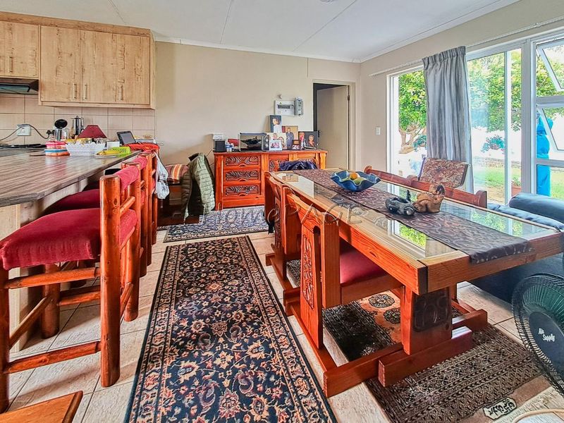 Meersig, Walvis Bay:  Quaint unit in Meersig Heights is for Sale - Photo 7