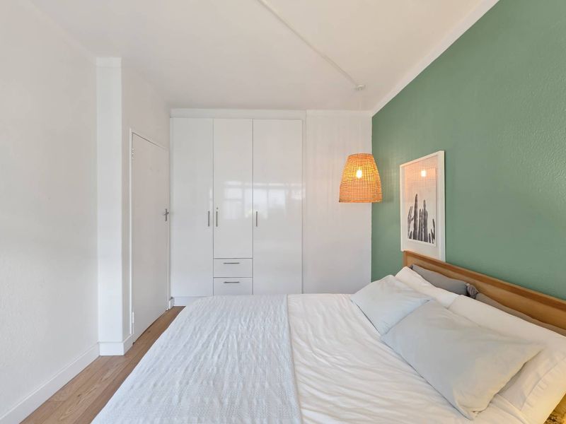 Sunny north-facing apartment - Photo 5
