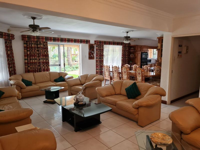 5 bedrooms House in ST LUCIA - Photo 9