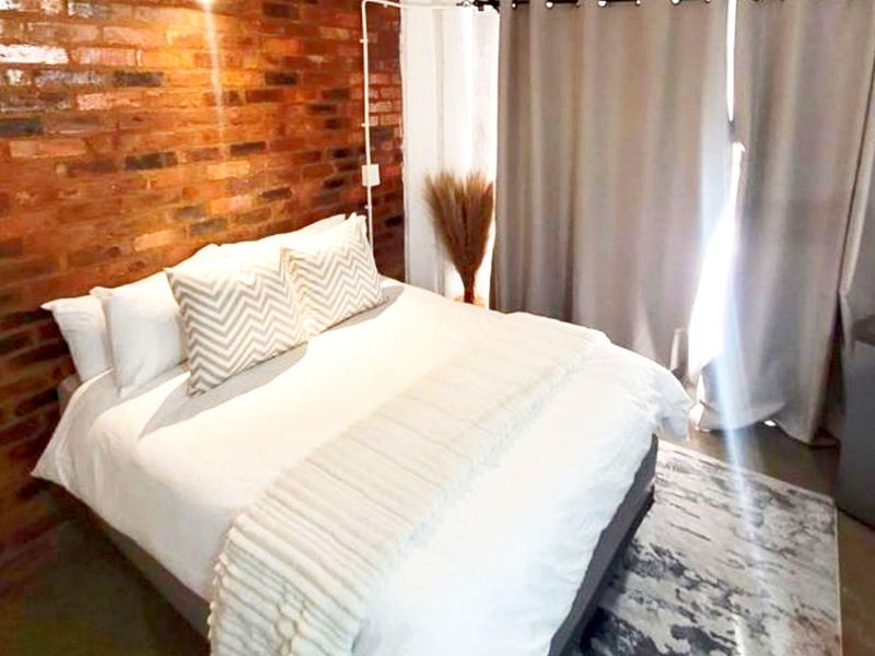 Beautiful bachelor pad in Maboneng - Photo 7