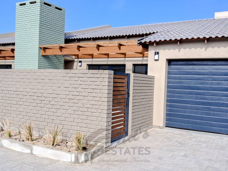 New Townhouse For Sale in Extension 15, Swakopmund - Photo 2