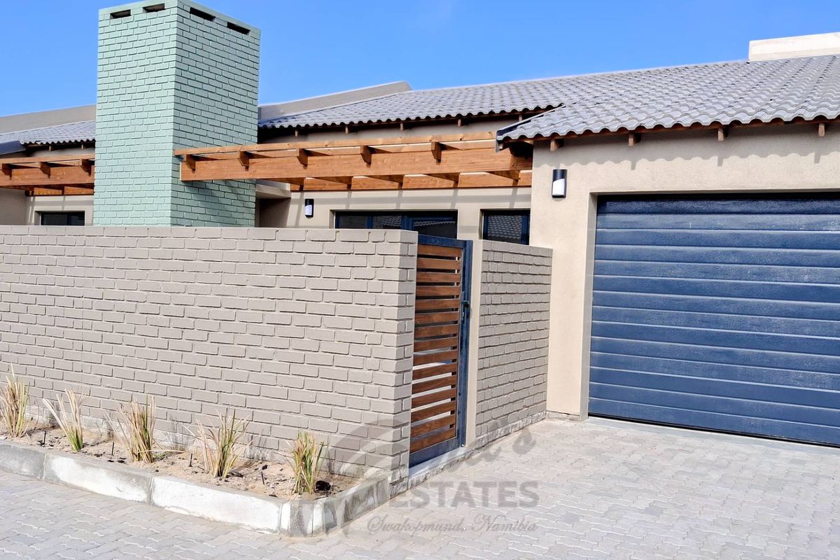 New Townhouse For Sale in Extension 15, Swakopmund - Photo 2