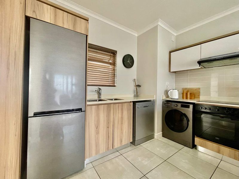 1 Bedroom Penthouse with sea view - Photo 4