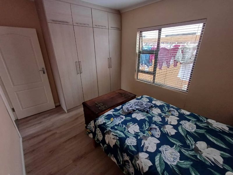 Starter Home - Photo 5