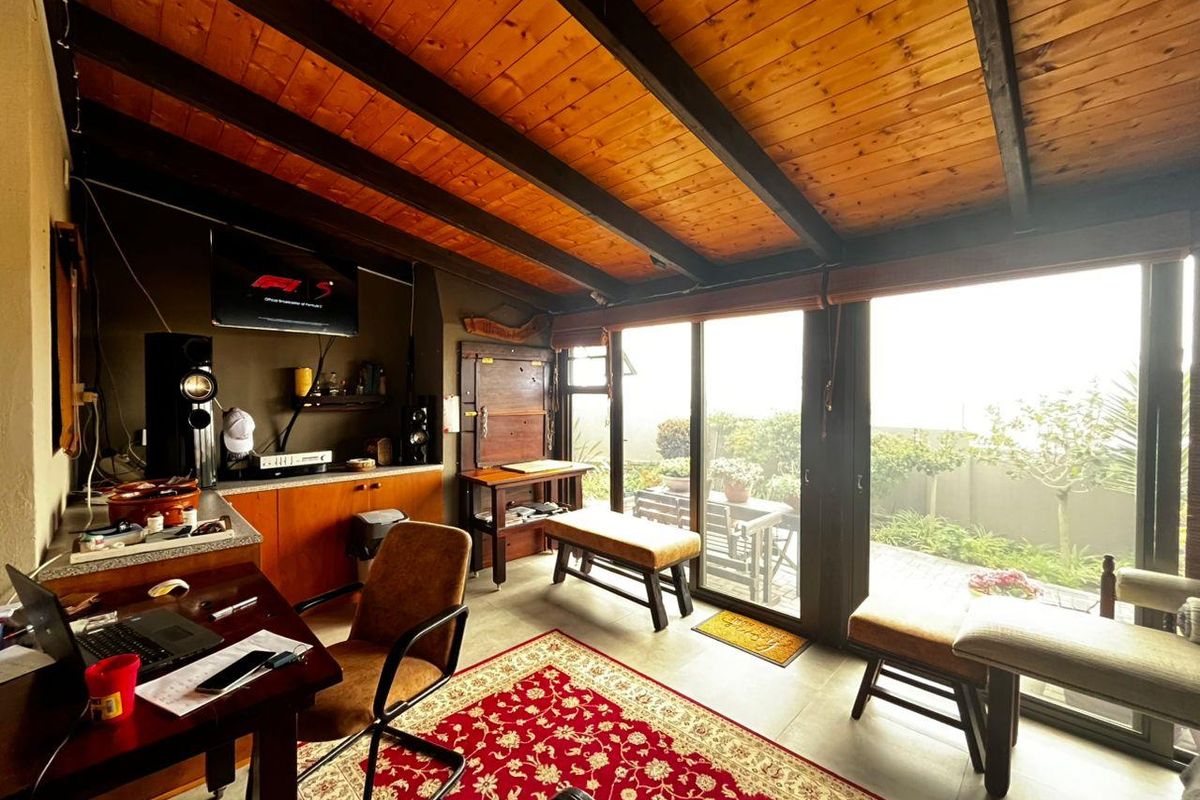 Great Relaxing family Home - Photo 2