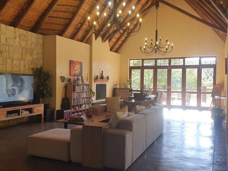 Spectacular Smallholding for Sale – A View and location Money Can’t Buy - Photo 3