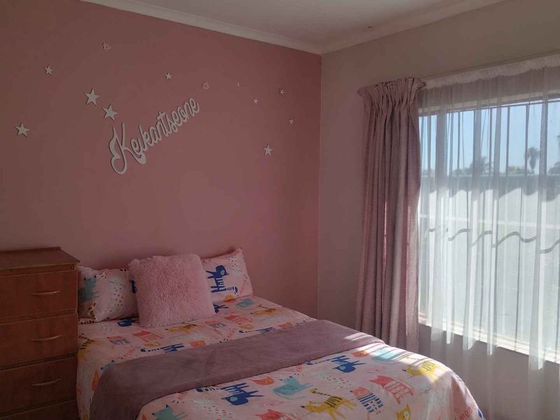 Beautiful townhouse for sale in The Orchards - Photo 9