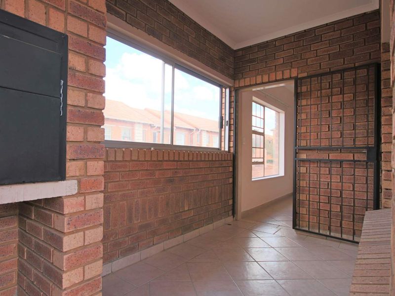 Loadshedding-Free Area! - Photo 7