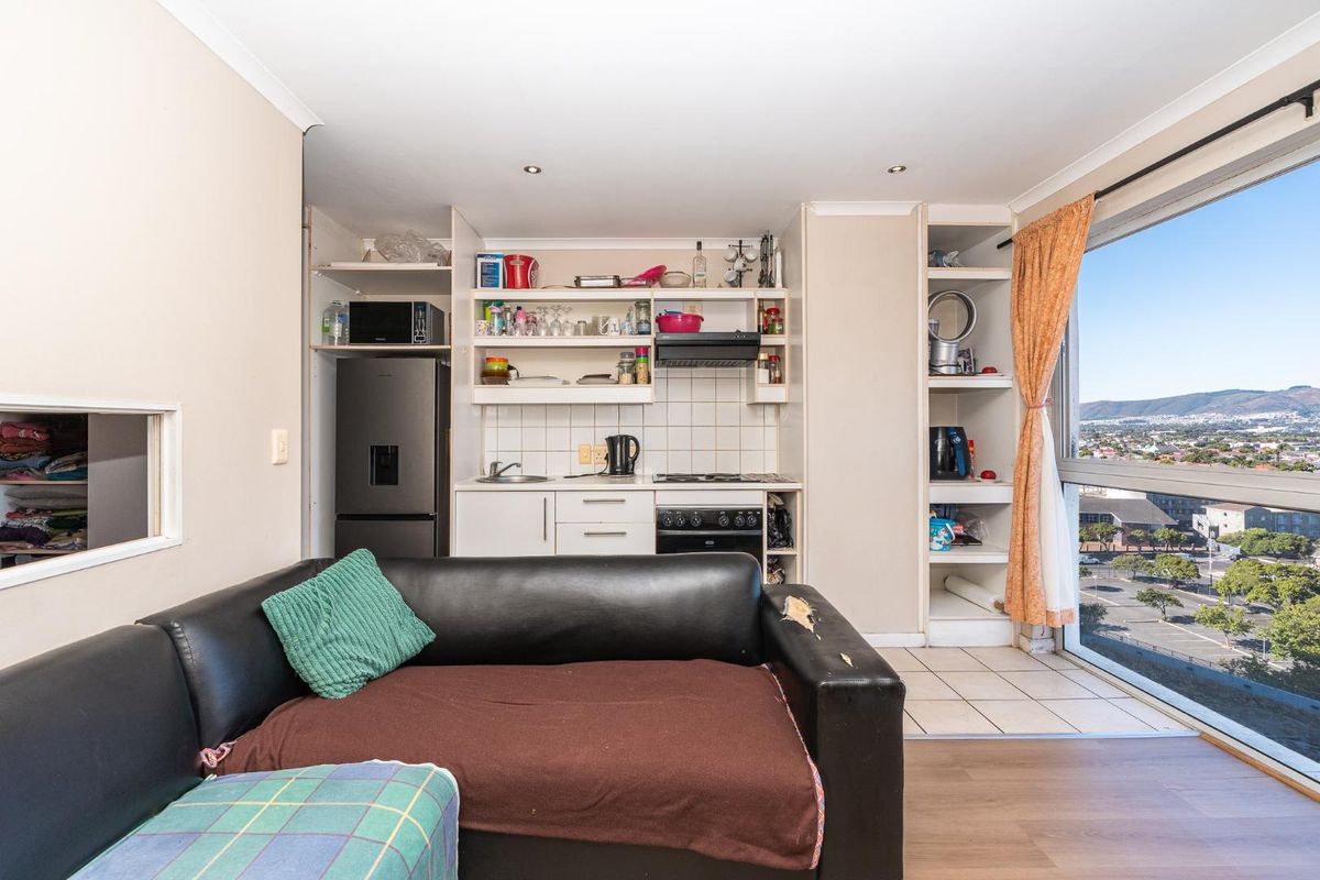 Neat Studio Apartment - Photo 3