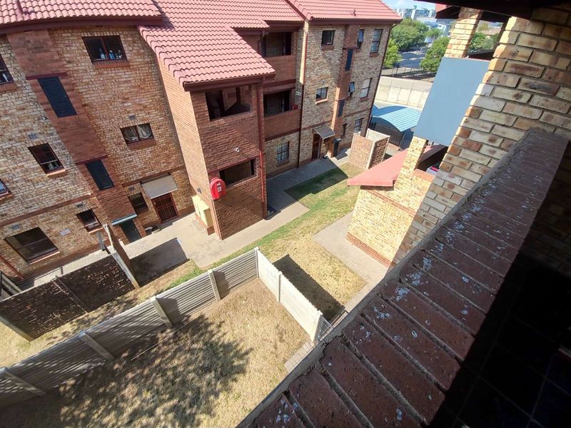 Two Bedrooms Apartment for Sale at San Ridge Heights - Photo 3