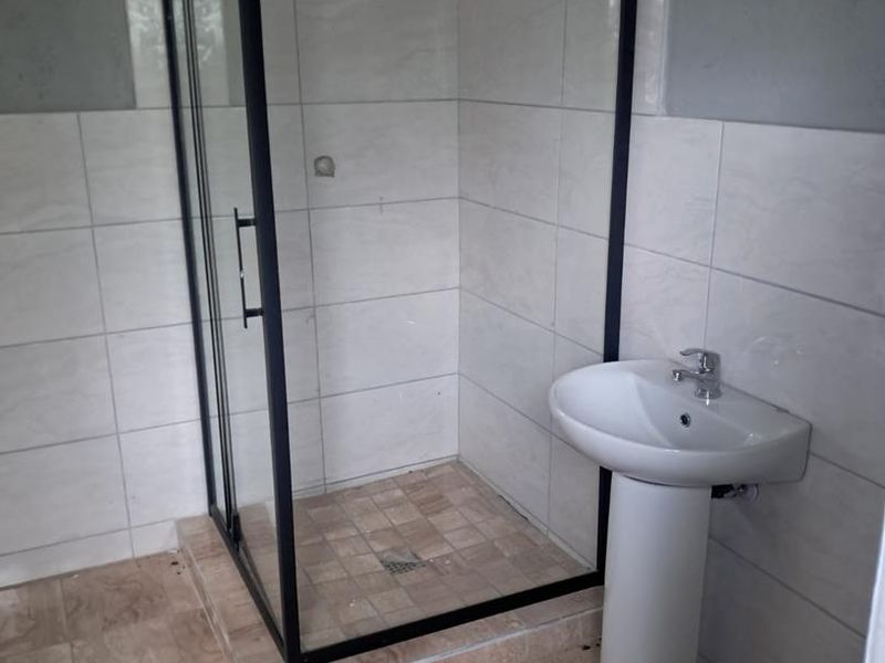 1 Bedroom Apartment To Rent in Pretoria North - Photo 8