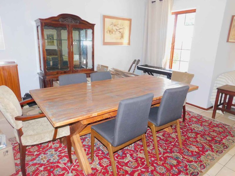 3 Bedroom freehold cluster for sale in Douglasdale - Photo 3