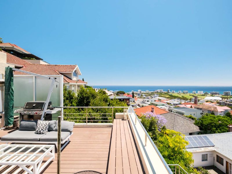 Panoramic Ocean Views in Pet Friendly Apartment! - Photo 3