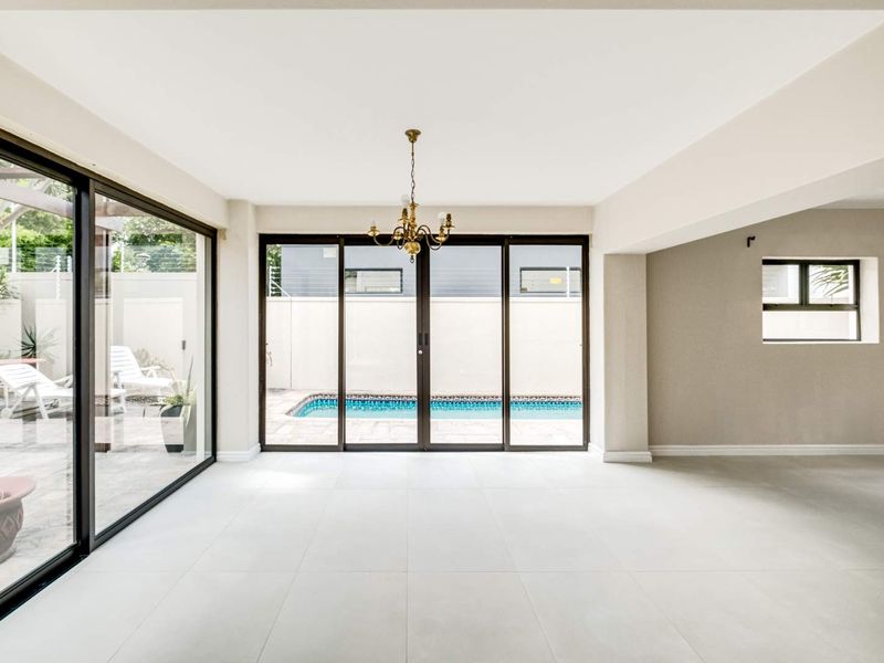 Buy into the Newlands Lifestyle and Walk Everywhere! - Photo 8