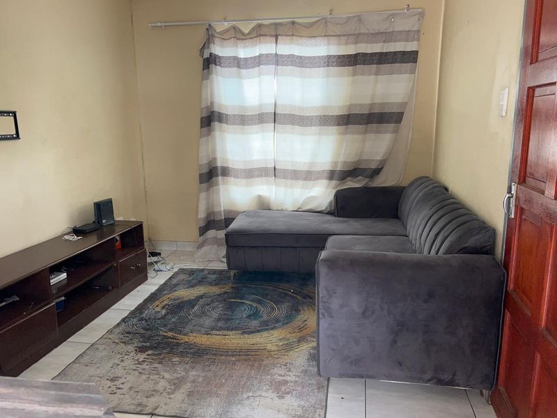 Riverside View - Family Home R 760 000 ! - Photo 5