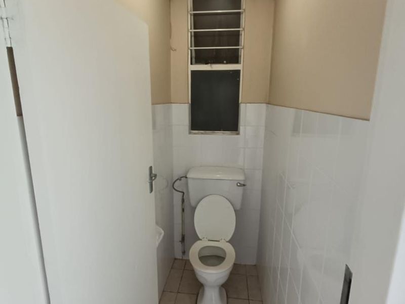 SPACIOUS 3 BEDROOM FLAT TO LET IN SINOVILLE| San Eugenio - Photo 5