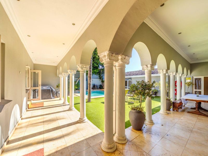 Unmatched Elegance: Boutique Hotel with Stunning 180° Pretoria Views - Photo 8