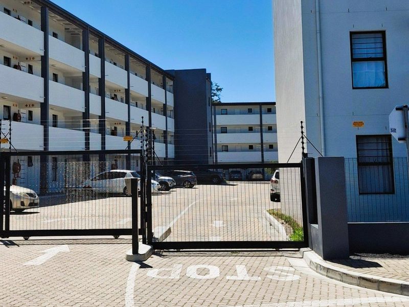 2 Bedroom Apartment for Sale in Milestone View Complex – Perfect Starter Home or Investment Opportunity - Photo 8