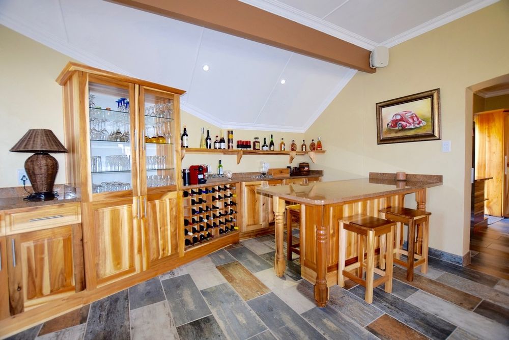Bar\Serving counter