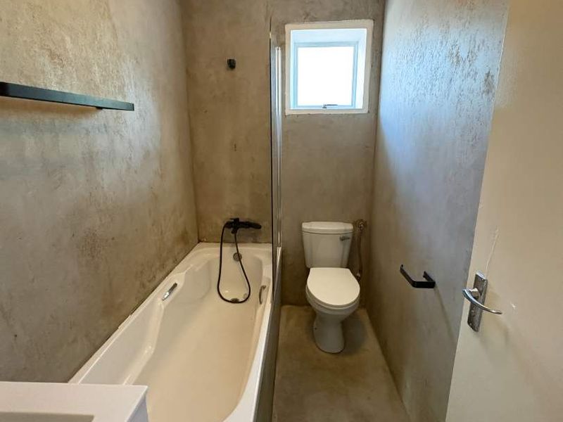 3 Bedroom Double Storey Investment Property – Tenant in Place - Photo 3