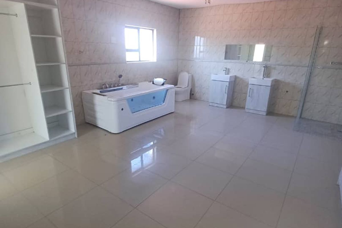 Eros Park - House for sale - Photo 4