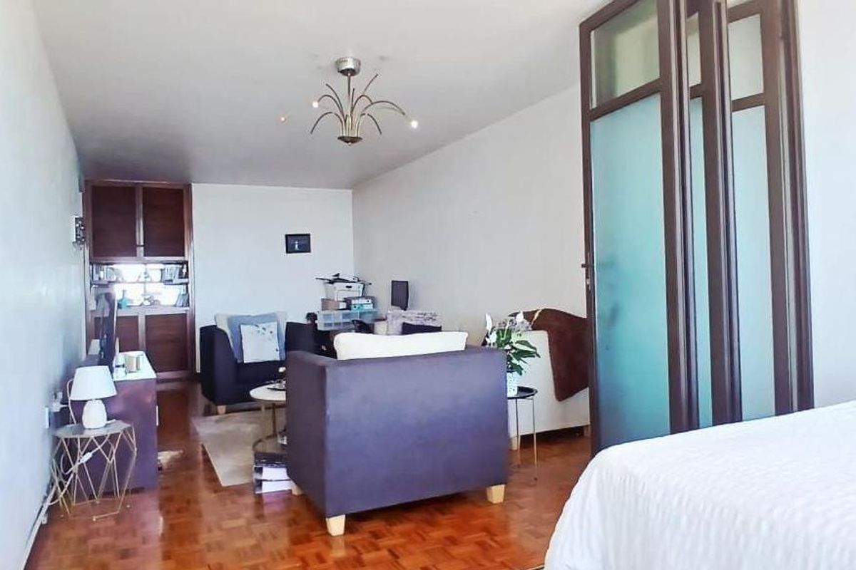Great apartment for first time home buyers or for investors to generate good rental income. - Photo 5