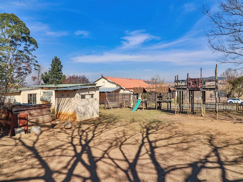 INCOME- GENERATING 2.2 HECTARES SMALLHOLDING IN DARGLE/ KZN MIDLANDS - Photo 7