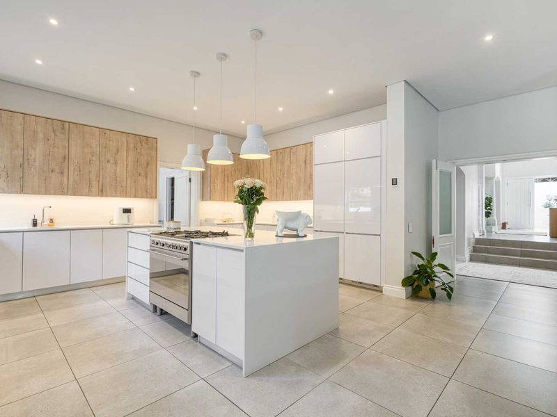 4 Bedroom House for Sale in Dainfern Golf Estate - Photo 7