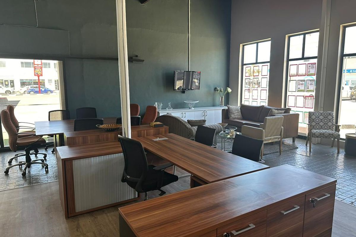 Commercial Building for Sale in the Heart of Swakopmund - Photo 2