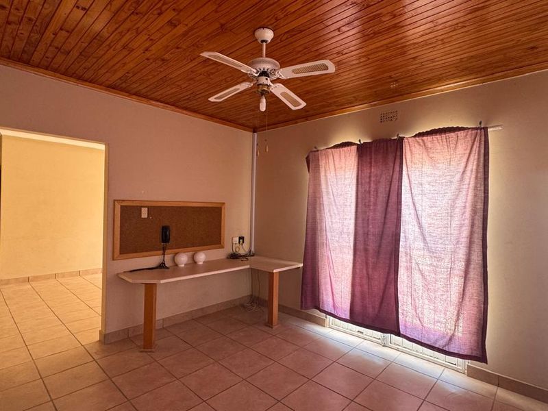 Prime Investment Property in South Ridge - Photo 10