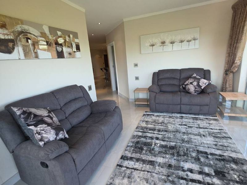 MAGNIFICENT FULLY FURNISHED 2 BED APARTMENT IN SANDHURST - Photo 4