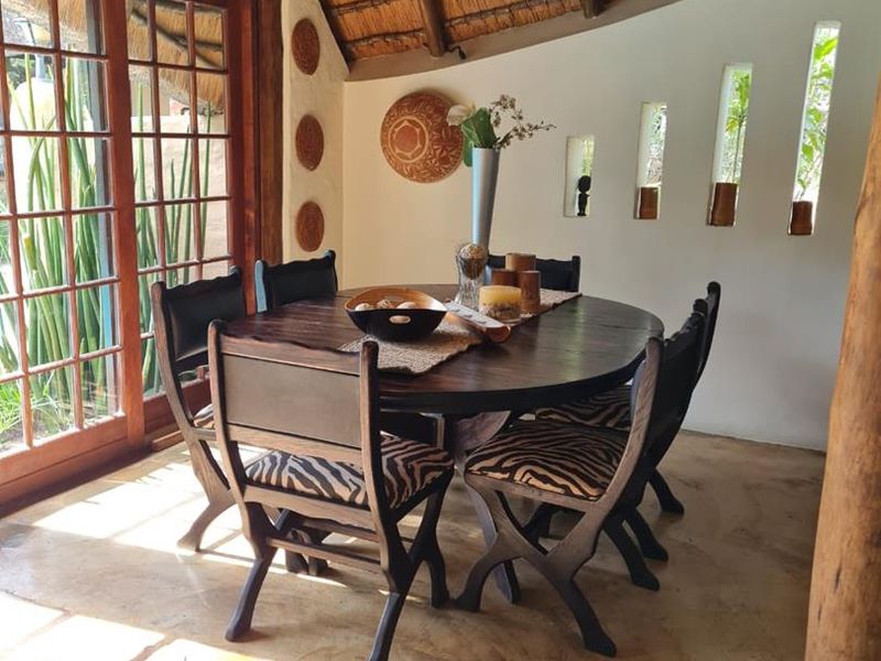 STYLISH PROPERTY! - Photo 10