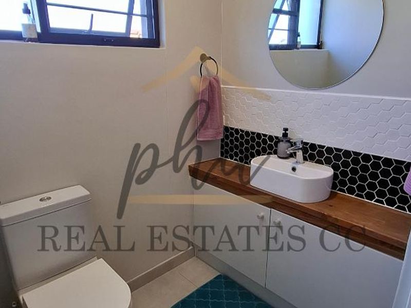 Single-Level Townhouse for sale in Extension 15, Swakopmund - Photo 9