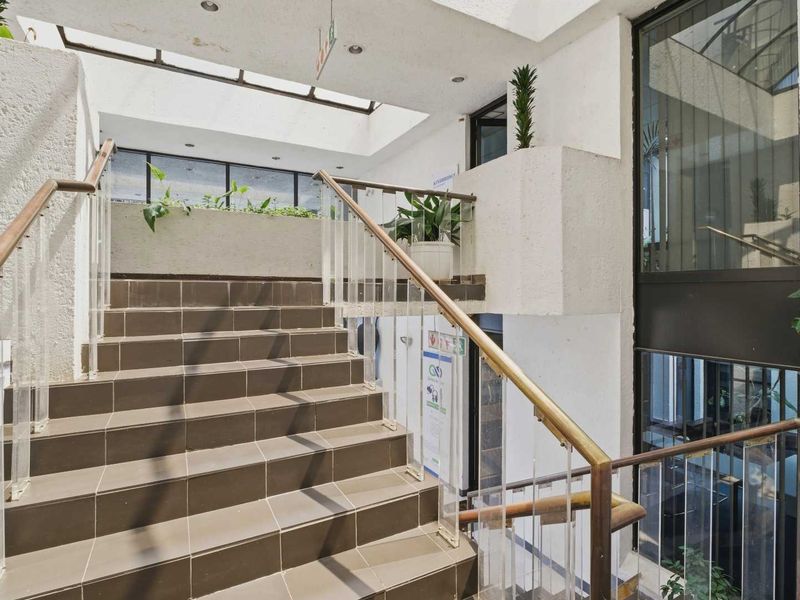 Commercial Office Investment Opportunity with Residential Conversion Upside - Photo 10