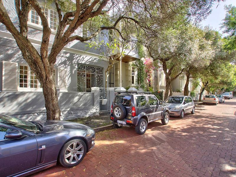 Elegant Georgian House in Oranjezicht - RARE OPPORTUNITY - Photo 4