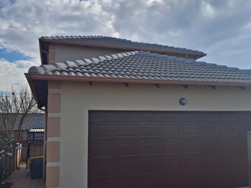 House for Rent in Blue Hills Midrand - Photo 2